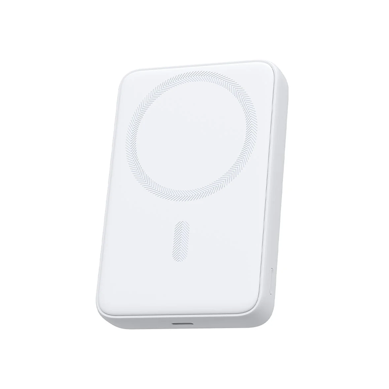 Aukey Magfusion 5000 Slim Magnetic Wireless Charging Power Bank
