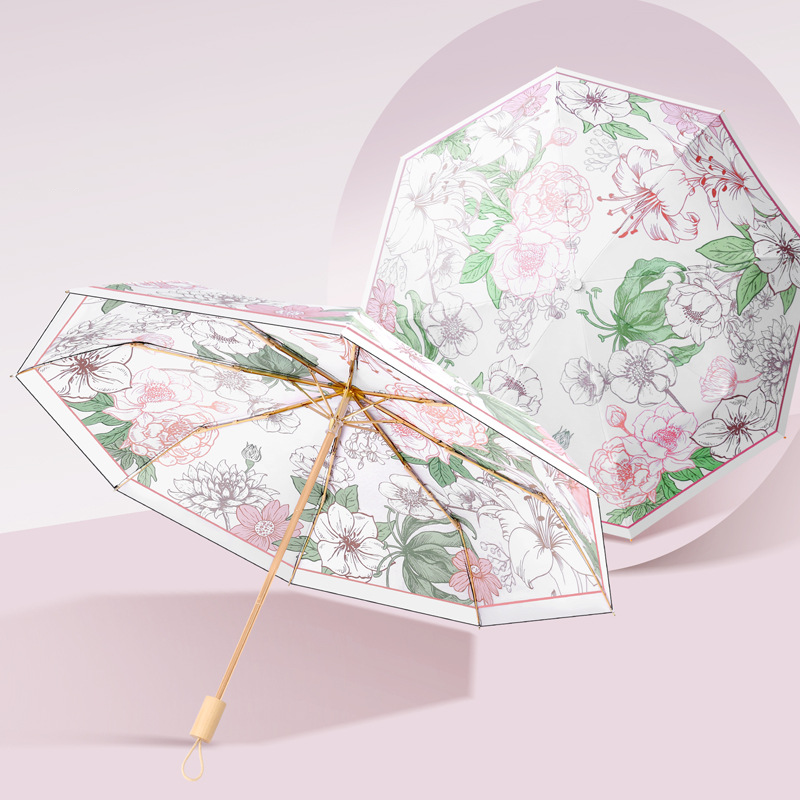 Lumina Gold-Frame and Wooden Handle Tri-Fold Umbrella