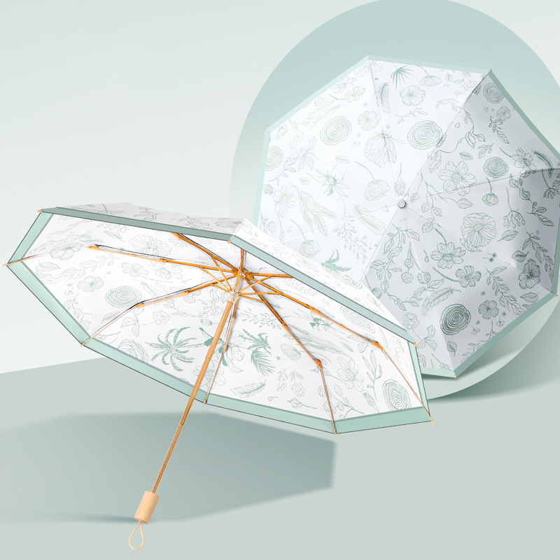 Lumina Gold-Frame and Wooden Handle Tri-Fold Umbrella