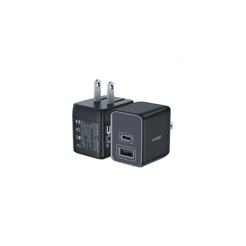 XUNDD XDCH-065 A C GaN Fast Charging Adapter