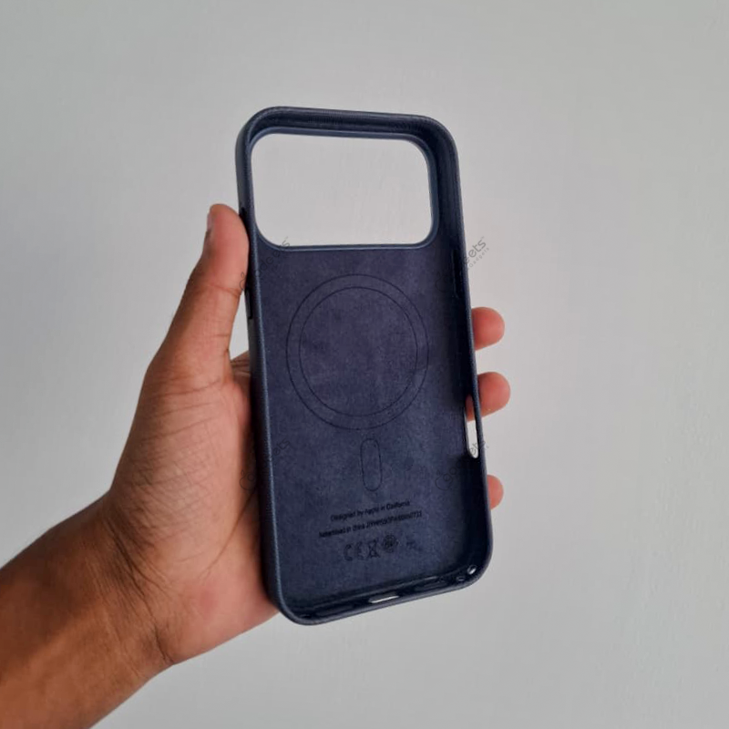 TechWoven Case with MagSafe for iPhone 17 Series - OEM
